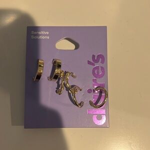 Claire’s Gold Hoop Earrings
